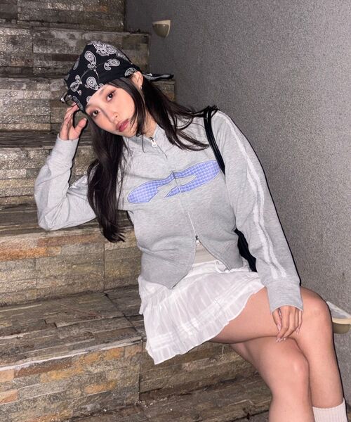 FDR(エフディーアール)の「Vintage Check Applique Track Zip-Up M.Gray(ナイロンジャケット・レディース・ライトグレー・SMALL)」の22枚目の写真