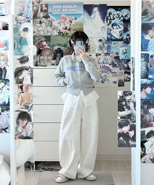 FDR(エフディーアール)の「Vintage Check Applique Track Zip-Up M.Gray(ナイロンジャケット・レディース・ライトグレー・SMALL)」の11枚目の写真