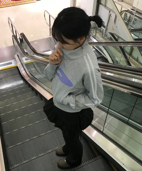 FDR(エフディーアール)の「Vintage Check Applique Track Zip-Up M.Gray(ナイロンジャケット・レディース・ライトグレー・SMALL)」の4枚目の写真