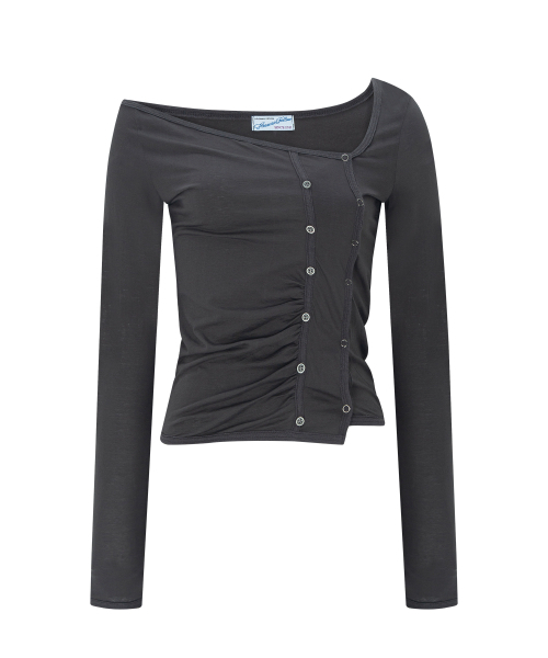 PLEASENOFOLLOW(プリーズノーフォロー)の「Dulce Unbal Button Long Sleeve Top (Charcoal)(Tシャツ/カットソー・レディース・その他・FREE)」の2枚目の写真