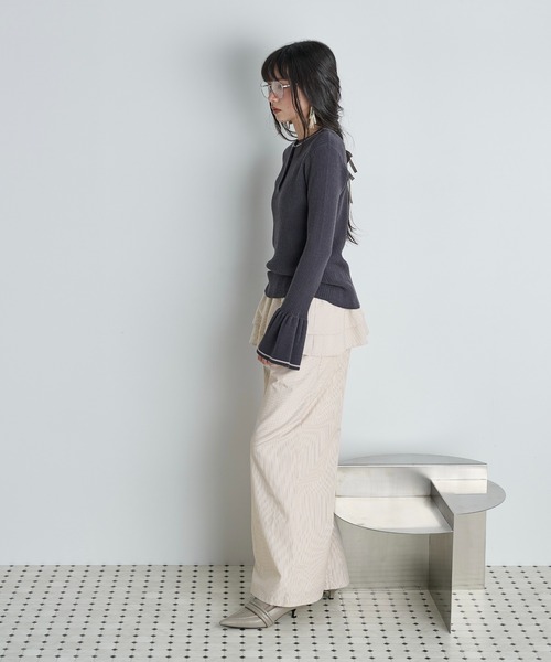 THE YOn(ザヨン)の「【前後2way】コントラストラインフレアカフヘンリーネックリブニットトップス(ニット/セーター・レディース・チャコールグレー/セージグリーン/アイボリー・FREE)」の22枚目の写真