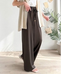 classicalelf（クラシカルエルフ）の「【接触冷感・UVカット機能付き】楽したい夏の日、コーデの主役にもってこいの一本!紐付き総柄スリムイージーパンツ（その他パンツ）」