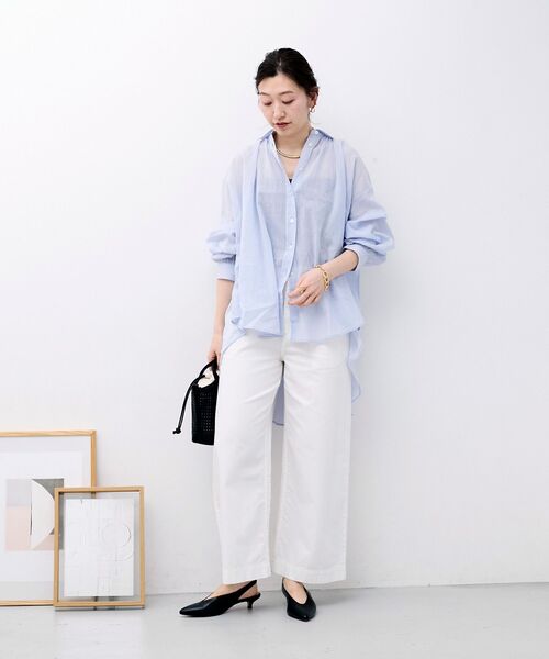 le.coeur blanc(ルクールブラン)の「《WEB限定アイテム》バックギャザーオーバーシャツ(シャツ/ブラウス・レディース・サックスブルー/アイボリー/チャコールグレー/ベージュ・38)」の12枚目の写真