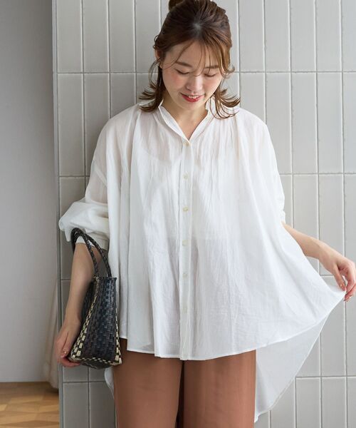 le.coeur blanc(ルクールブラン)の「《WEB限定アイテム》バックギャザーオーバーシャツ(シャツ/ブラウス・レディース・サックスブルー/アイボリー/チャコールグレー/ベージュ・38)」の17枚目の写真
