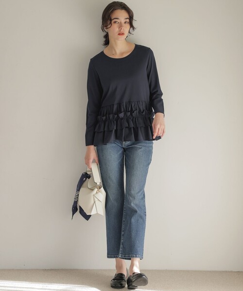 組曲 L（クミキョク オオキイサイズ）の「フリルシャツコンビ ロングTシャツ（Tシャツ/カットソー・レディース・ネイビー系・6/5/7）」の17枚目の写真