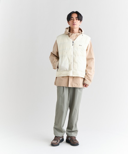 NANGA(ナンガ)の「SHEER DOWN VEST/シアーダウンベスト(ダウンベスト・メンズ・グレー/ホワイト/ブラック・L/XL/M/S)」の5枚目の写真