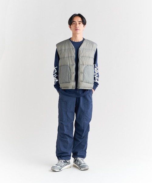 NANGA(ナンガ)の「SHEER DOWN VEST/シアーダウンベスト(ダウンベスト・メンズ・グレー/ホワイト/ブラック・L/XL/M/S)」の9枚目の写真