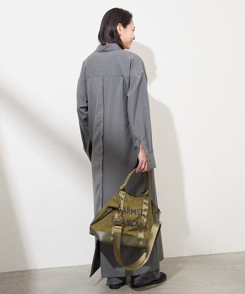 JOURNAL STANDARD（ジャーナルスタンダード）の「ソモウライクバックスリットシャツワンピース（ワンピース・レディース・ネイビー/チャコールグレー・FREE）」の2枚目の写真