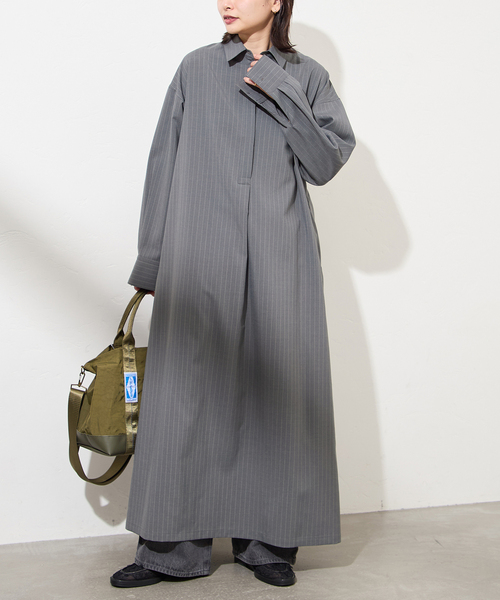 JOURNAL STANDARD（ジャーナルスタンダード）の「ソモウライクバックスリットシャツワンピース（ワンピース・レディース・ネイビー/チャコールグレー・FREE）」の16枚目の写真