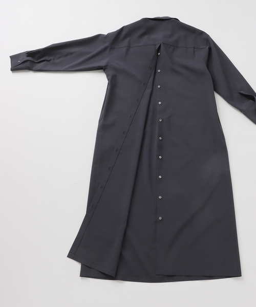 JOURNAL STANDARD（ジャーナルスタンダード）の「ソモウライクバックスリットシャツワンピース（ワンピース・レディース・ネイビー/チャコールグレー・FREE）」の10枚目の写真