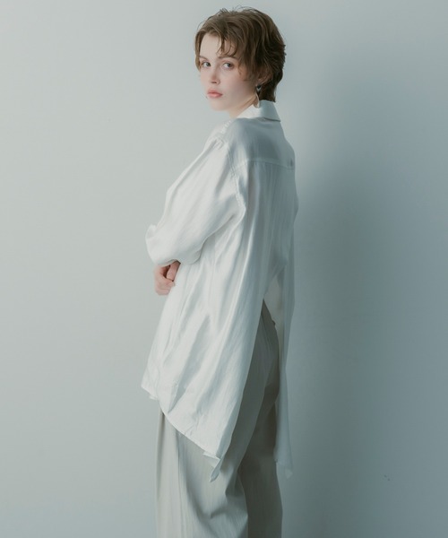 SERENO(セレーノ)の「カットワークサテンブラウス(シャツ/ブラウス・レディース・レッド・ONESIZE)」の16枚目の写真