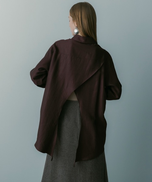 SERENO(セレーノ)の「カットワークサテンブラウス(シャツ/ブラウス・レディース・レッド・ONESIZE)」の3枚目の写真