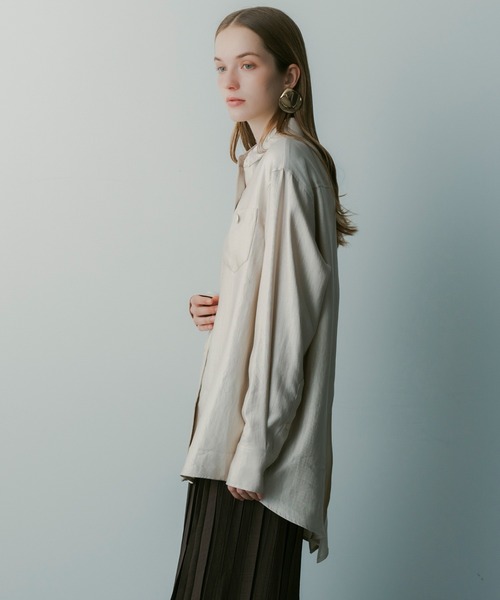 SERENO(セレーノ)の「カットワークサテンブラウス(シャツ/ブラウス・レディース・レッド・ONESIZE)」の7枚目の写真