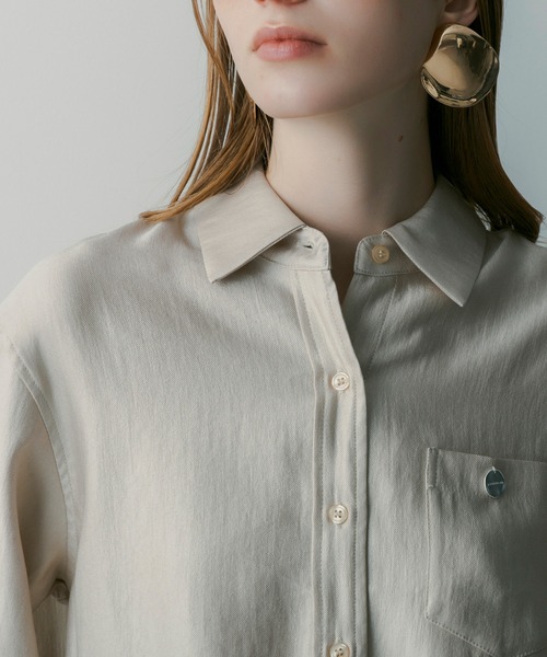 SERENO(セレーノ)の「カットワークサテンブラウス(シャツ/ブラウス・レディース・レッド・ONESIZE)」の10枚目の写真