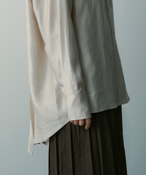 SERENO(セレーノ)の「カットワークサテンブラウス(シャツ/ブラウス・レディース・レッド・ONESIZE)」の12枚目の写真