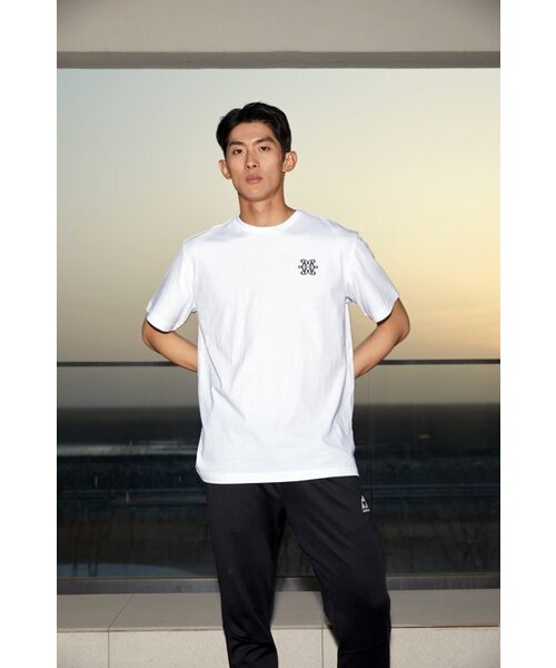 LEADRAW（リドロウ）の「フラワータイガー半袖Tシャツ_ホワイト（Tシャツ/カットソー・レディース・その他・L/M/XXL）」の2枚目の写真
