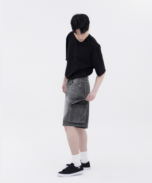 ACSHI（アクシ）の「ヴィンテージストリートカーゴオーバーフィット5部デニムパンツユニセックス（ブラック）（その他パンツ・メンズ・その他・S/M/XL/XXL/L）」の4枚目の写真