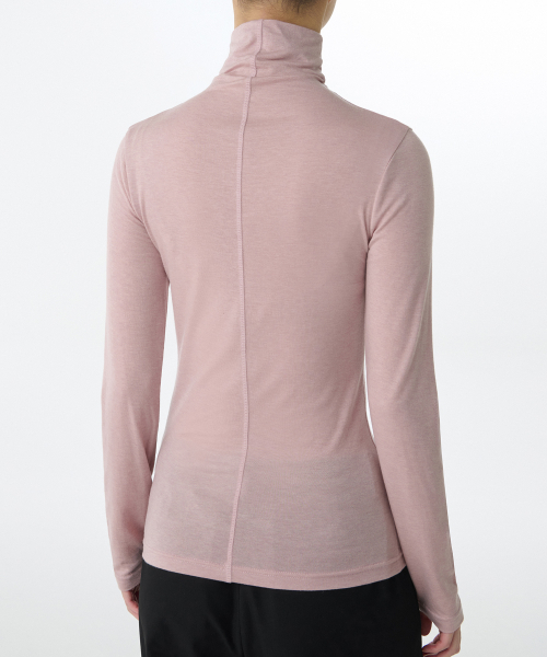 MUSINSA STANDARD WOMAN（ムシンサスタンダードウーマン）の「ウィメンズウールテンセルスリムタートルネック長袖Tシャツ[デザートピンク]（Tシャツ/カットソー・レディース・その他・X-SMALL/SMALL/MEDIUM/LARGE）」の11枚目の写真