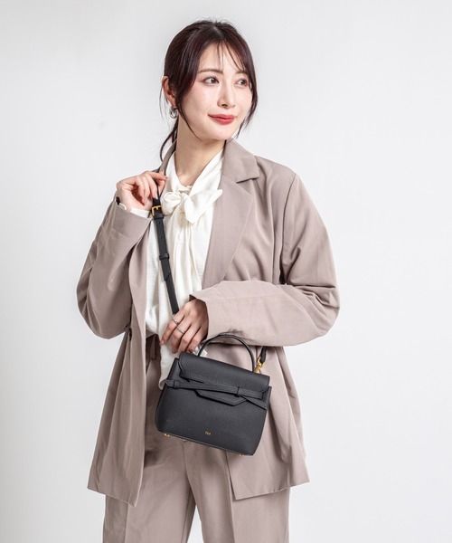 tov（トーヴ）の「【TOV】ハンドバッグ ショルダーバッグ　MIMI MINI　2WAY（ショルダーバッグ・レディース・ブラック/ベージュ/ピンク/ミント/ホワイト/ブラウン・FREE）」の22枚目の写真