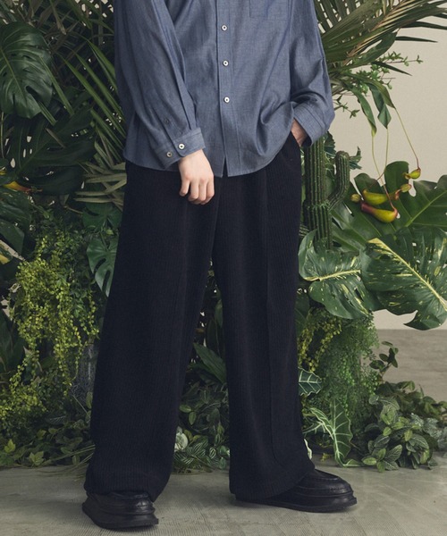 MAISON SPECIAL(メゾンスペシャル)の「《UNISEX》Chenille Yarn Corduroy Prime-Wide Easy Pants/モールコーデュロイプライムワイドイージーパンツ【MAISON SPECIAL/メゾンスペシャル】(その他パンツ・メンズ・アイボリー/ブラック/ライトブルー/チャコールグレー・0/1/2)」の3枚目の写真