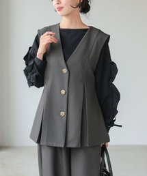 itto...（イット）の「ゴールドボタンベスト＆コクーンパンツセットアップスーツ（スーツパンツ）」