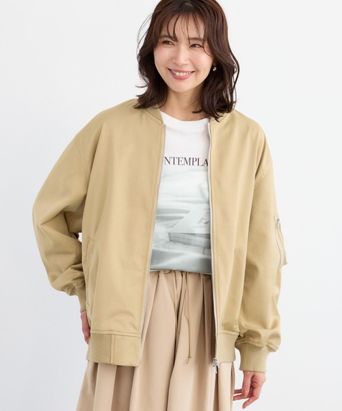 BARNYARDSTORM(バンヤードストーム)の「BARNYARDSTORM / サテンストレッチMA-1 / ハンドウォッシャブル(MA-1・レディース・カーキ/ベージュ・S/M)」の3枚目の写真