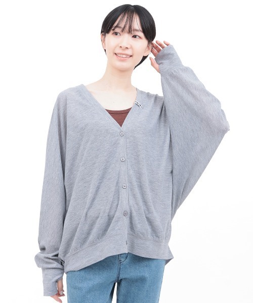 チチカカ（チチカカ）の「UVカット梨地ドルマンカーディガン（カーディガン/ボレロ・レディース・グレー/ブラック/ホワイト・FREE）」の9枚目の写真