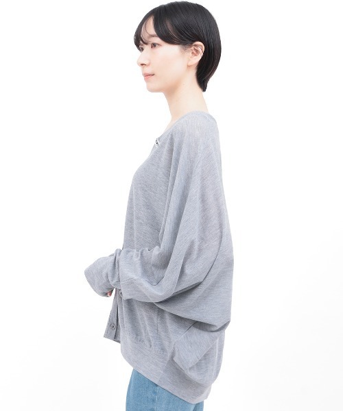 チチカカ（チチカカ）の「UVカット梨地ドルマンカーディガン（カーディガン/ボレロ・レディース・グレー/ブラック/ホワイト・FREE）」の10枚目の写真