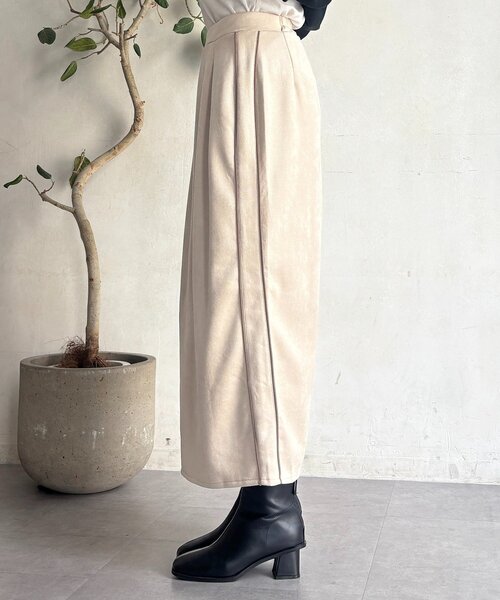 un dix cors（アンディコール）の「スエードIラインスカート（スカート・レディース・アイボリー/ピンクベージュ/グレイッシュベージュ/チャコールグレー・FREE）」の19枚目の写真