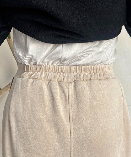 un dix cors（アンディコール）の「スエードIラインスカート（スカート・レディース・アイボリー/ピンクベージュ/グレイッシュベージュ/チャコールグレー・FREE）」の22枚目の写真