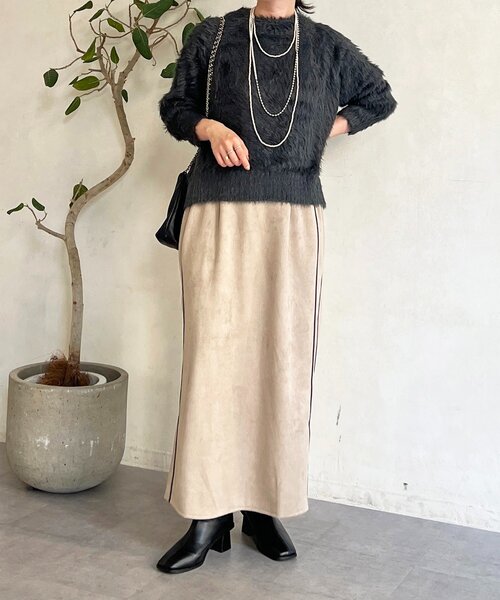 un dix cors（アンディコール）の「スエードIラインスカート（スカート・レディース・アイボリー/ピンクベージュ/グレイッシュベージュ/チャコールグレー・FREE）」の6枚目の写真