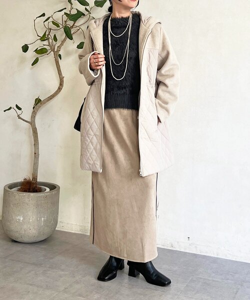 un dix cors（アンディコール）の「スエードIラインスカート（スカート・レディース・アイボリー/ピンクベージュ/グレイッシュベージュ/チャコールグレー・FREE）」の8枚目の写真