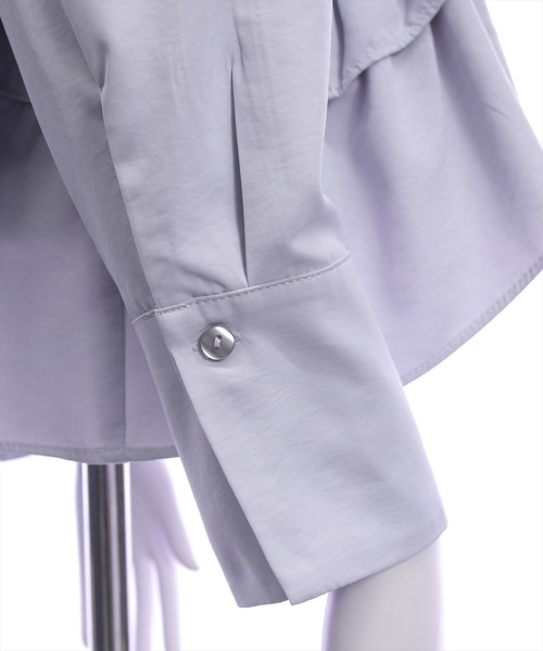 CLEAR BASIC（クリアベーシック）の「裾フリルノーカラーシャツ[オフィスカジュアル 着回し抜群 大人]≪新作≫（シャツ/ブラウス・レディース・サックスブルー/ネイビー/オフホワイト・F）」の8枚目の写真