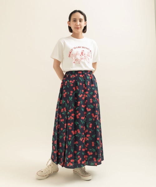 Dot&Stripes CHILD WOMAN(ドットアンドストライプス チャイルドウーマン)の「チェリープリント プリーツスカート(スカート・レディース・ネイビー/レッド・FREE)」の5枚目の写真