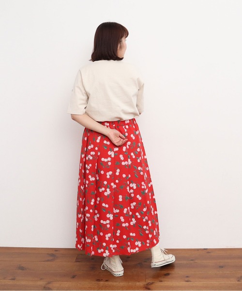 Dot&Stripes CHILD WOMAN(ドットアンドストライプス チャイルドウーマン)の「チェリープリント プリーツスカート(スカート・レディース・ネイビー/レッド・FREE)」の14枚目の写真