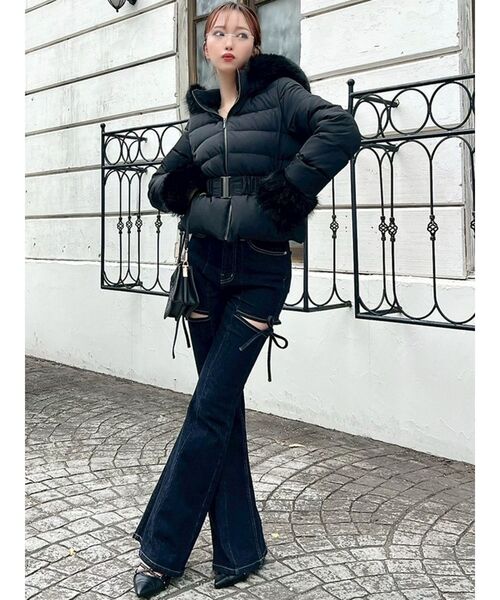 RESEXXY（リゼクシー）の「ショートダウンジャケット（ダウンジャケット/コート・レディース・ブラック/ホワイト・FREE）」の4枚目の写真