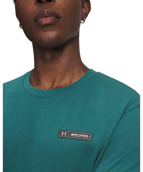 UNDER ARMOUR（アンダーアーマー）の「UAヘビーウエイト アーマーラベル ショートスリーブ Tシャツ（ライフスタイル/メンズ）（Tシャツ/カットソー・メンズ・カーキ系・XL/M/L/S/2XL/3XL）」の3枚目の写真