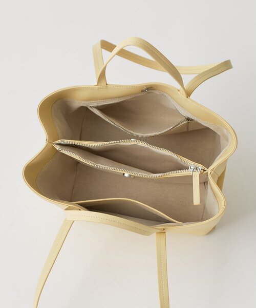 Whim Gazette（ウィムガゼット）の「【Hoaw.】WIDE HANDBAG S（トートバッグ・レディース・ブラック/レモンイエロー/モカ・FREE）」の9枚目の写真