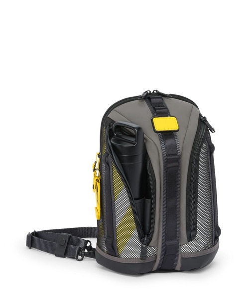 TUMI(トゥミ)の「ALPHA BRAVO 「ナイト」スリング(ボディバッグ/ウエストポーチ・メンズ・その他・FREE)」の5枚目の写真