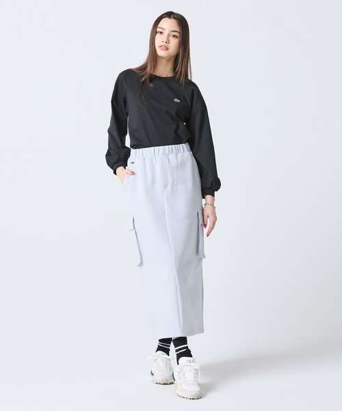 LACOSTE(ラコステ)の「クロップド丈 バルーンスリーブ ギャザー ロングスリーブTシャツ(Tシャツ/カットソー・レディース・ブラック/オフホワイト/セージグリーン・36/38/40/34)」の4枚目の写真