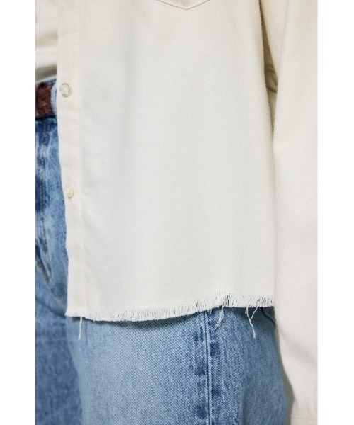 AZUL by moussy(アズールバイマウジー)の「アーバンチェックフリンジショートシャツ(シャツ/ブラウス・レディース・アイボリー/ベージュ系その他/ブラック系その他・FREE)」の11枚目の写真