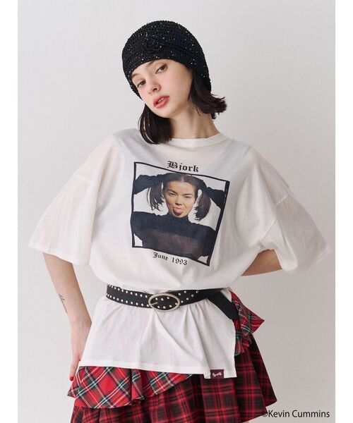 jouetie（ジュエティ）の「【KevinCummins×PosTokyo】Big Tee（タンクトップ・レディース・ブルー/オフホワイト/ブラック・MEDIUM）」の10枚目の写真