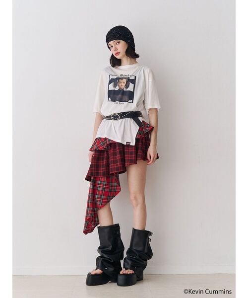 jouetie（ジュエティ）の「【KevinCummins×PosTokyo】Big Tee（タンクトップ・レディース・ブルー/オフホワイト/ブラック・MEDIUM）」の11枚目の写真