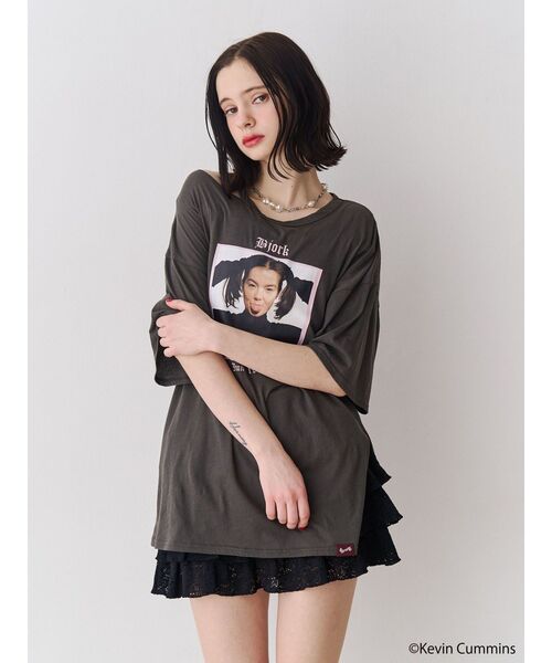 jouetie（ジュエティ）の「【KevinCummins×PosTokyo】Big Tee（タンクトップ・レディース・ブルー/オフホワイト/ブラック・MEDIUM）」の18枚目の写真