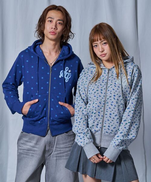 SEQUENZ（シークエンズ）の「【sqnz（エスキュンズ）】sqnz logo pt zip p/k / ユニセックス ジップパーカー フーディ 裏毛 ワンポイント ダブルジップ 花柄 星柄（パーカー・メンズ・その他3/その他4/グレー/モカ・MEDIUM/LARGE/SMALL）」の15枚目の写真