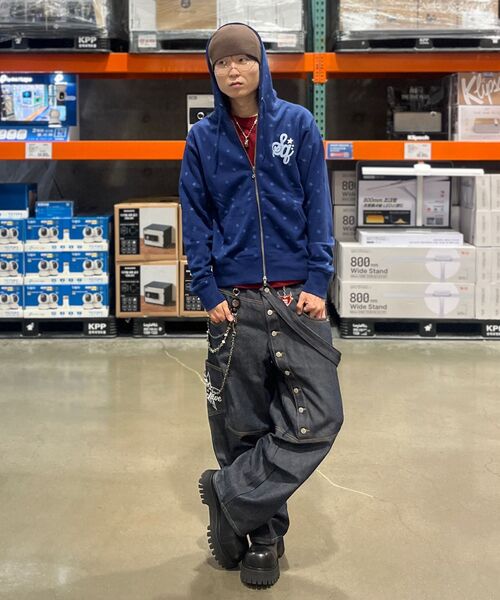 SEQUENZ（シークエンズ）の「※WEB限定 / 花柄×星柄プリント / ロゴ裏毛ジップパーカー / sqnz logo pt zip p/k（パーカー・レディース・その他3/その他4/グレー/モカ・MEDIUM/LARGE/SMALL）」の12枚目の写真