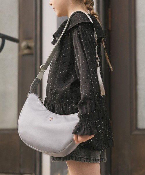 GLOBAL WORK（グローバルワーク）の「ハーフムーンポーチツキBAG/657850（ショルダーバッグ・キッズ・シルバー/ブラック/イエロー・ONE SIZE）」の4枚目の写真