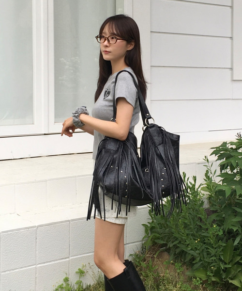 FRINGE BOHO SHOULDER BAG_BLACK