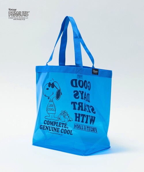 green label relaxing(グリーンレーベルリラクシング)の「【別注】<FRUIT OF THE LOOM×PEANUTS> PVC トートバッグ / キッズ(スイムグッズ・キッズ・コバルトブルー/ライム・FREE)」の5枚目の写真