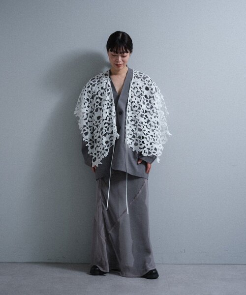 SHENERY（シーナリー）の「Pasterip lace multi-way scarf（バンダナ/スカーフ・レディース・オフホワイト・FREE）」の16枚目の写真